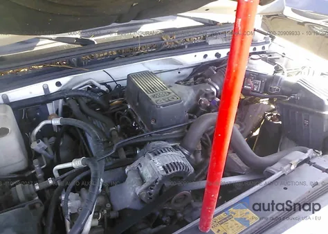 1999 Land Rover Discovery из США, поврежденный, VIN SALJY1246XA793207